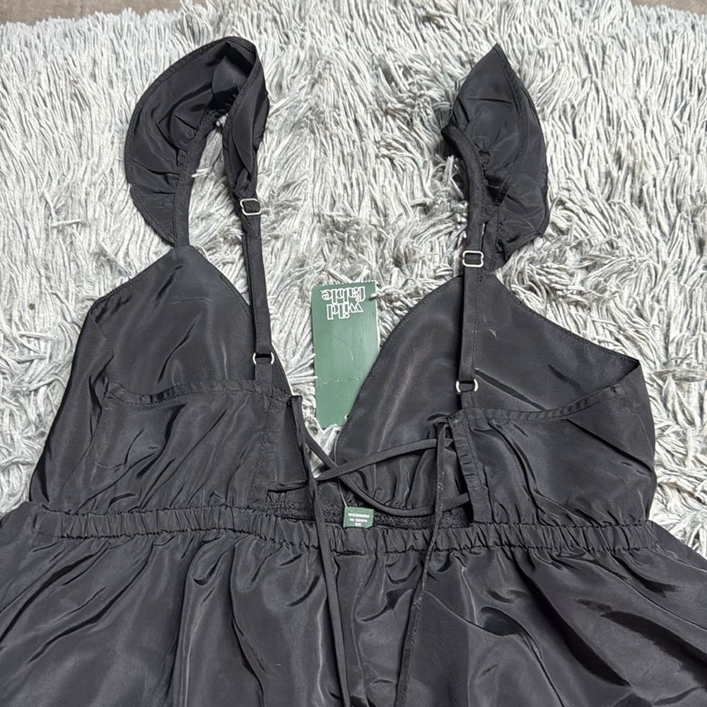 🥰🥰Satin Flutter Cap Sleeve Mini Bubble Dress🥰🥰 - Picture 7 of 8